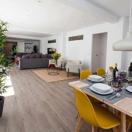 Isg Apartments Downtown Family Haven Free Parking Spot เซบีญา ภายนอก รูปภาพ
