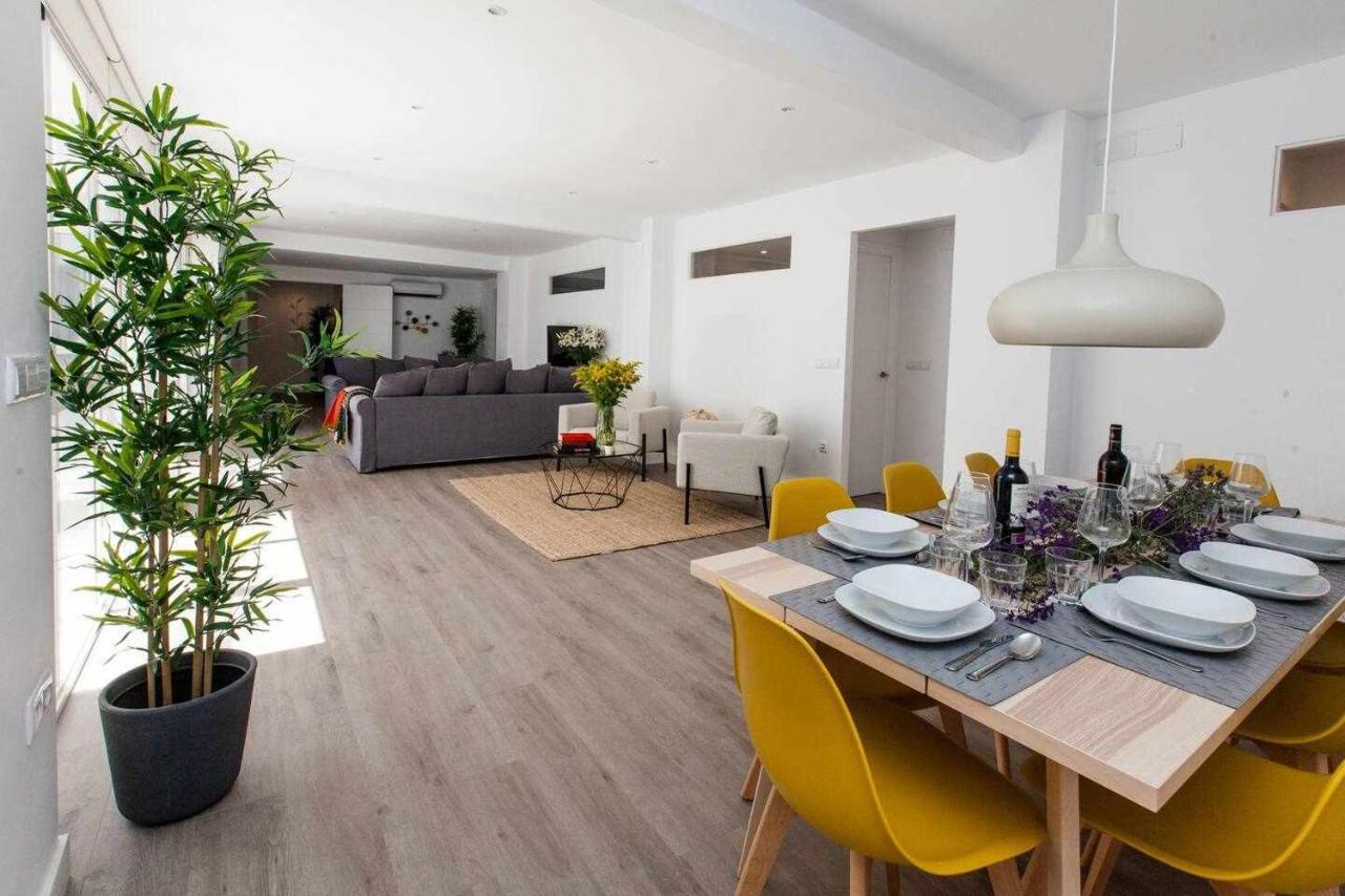 Isg Apartments Downtown Family Haven Free Parking Spot เซบีญา ภายนอก รูปภาพ